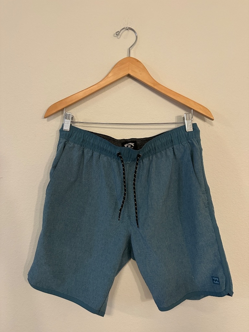 Billabong Recycler Blue Heather Hybrid Walk Shorts Men's Small